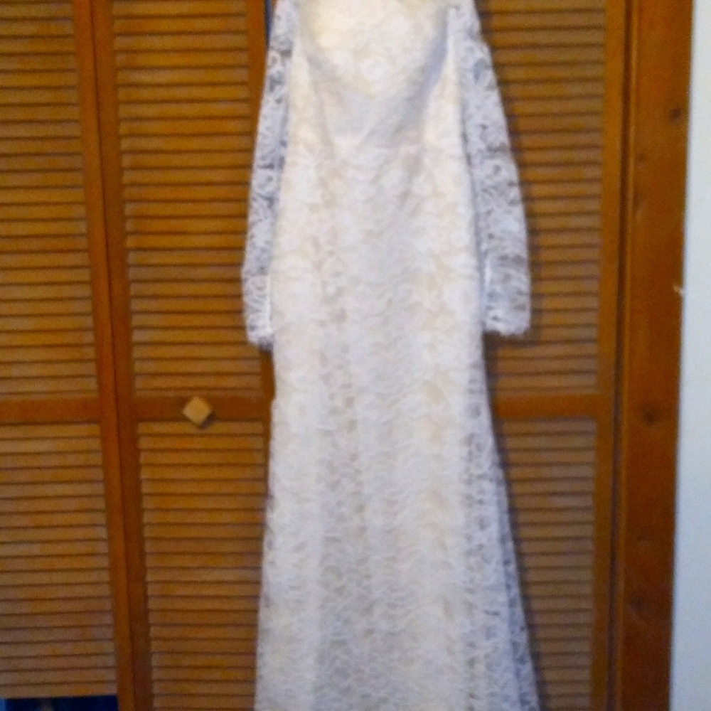 Wedding dress